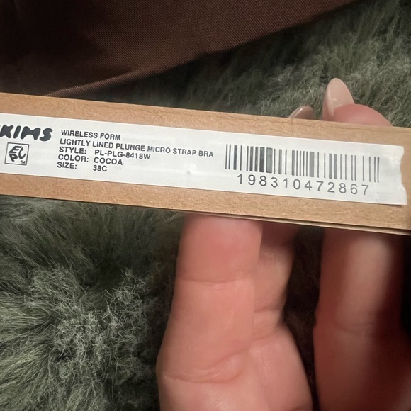 SKIMS WIRELESS FORM MICRO STRAP PLUNGE BRA Cocoa Brown 38C NWT - Picture 5 of 5